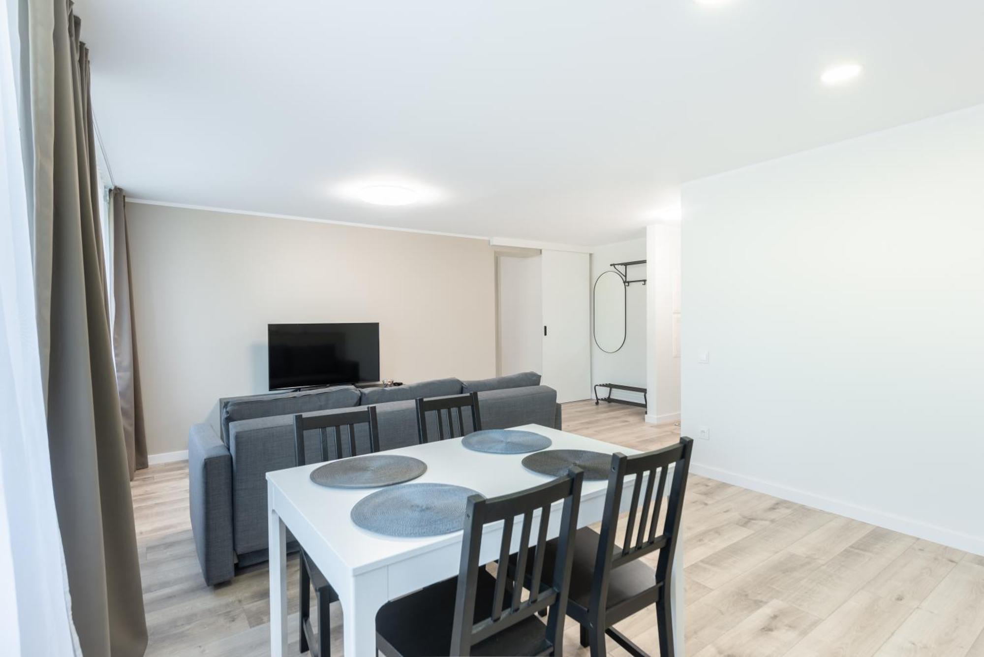 Stiklo Apartamentai Radviliskis Luaran gambar